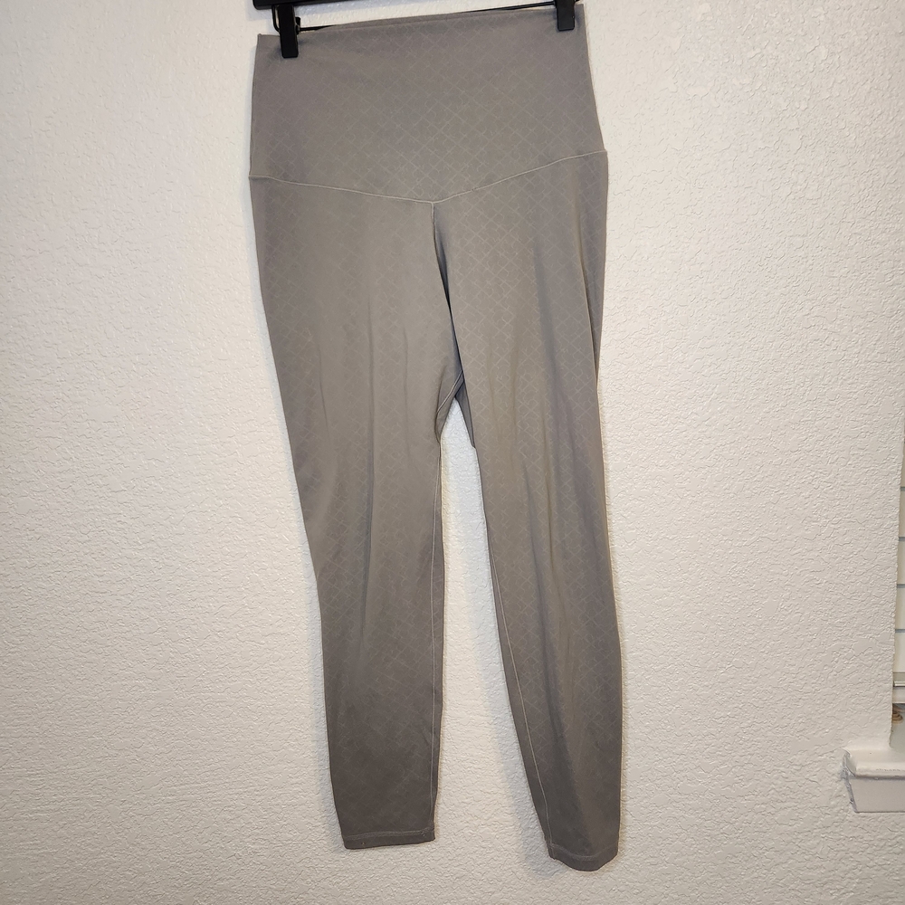 SHEFIT Women's Squat Proof Boss Leggings Gray Size 1Luxe style 14003